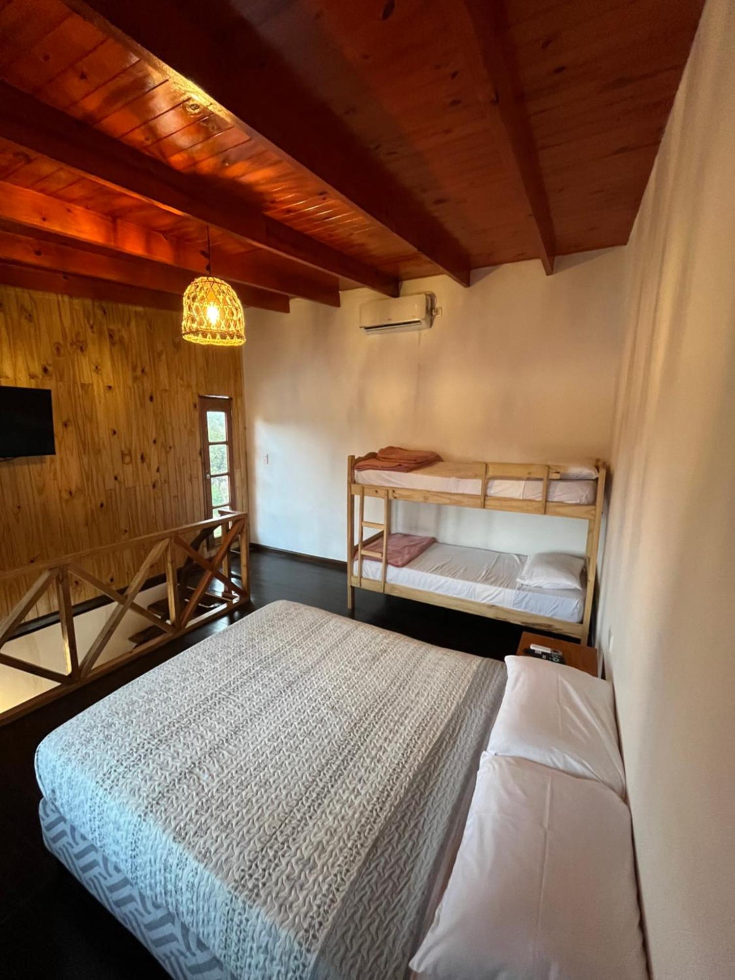 Hospedaje El Tucan Puerto Iguazu Bagian luar foto