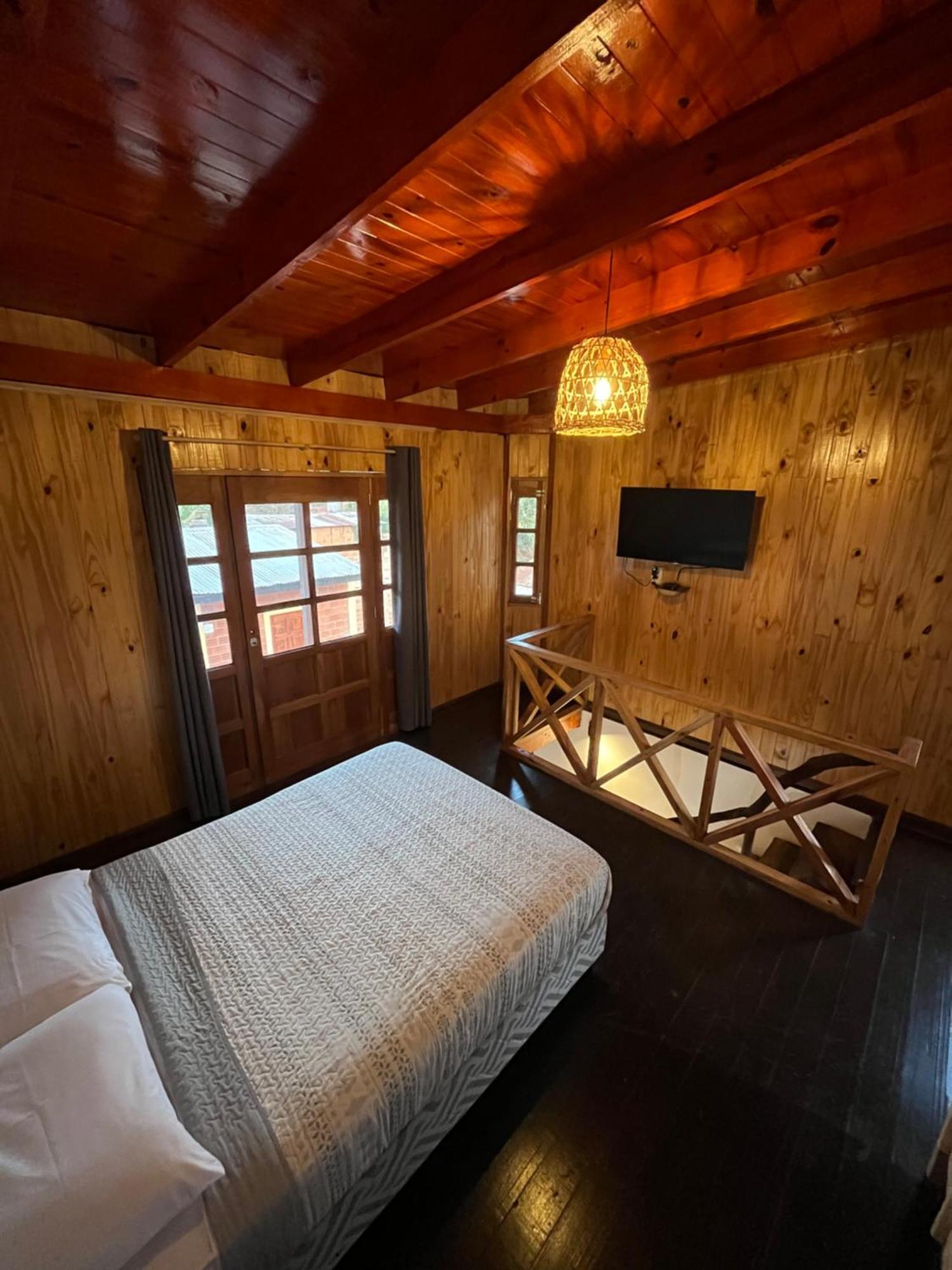 Hospedaje El Tucan Puerto Iguazu Bagian luar foto